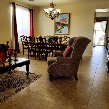 Phoenix Home Near Freeways And Airport Bagian luar foto