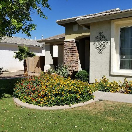 Phoenix Home Near Freeways And Airport Bagian luar foto